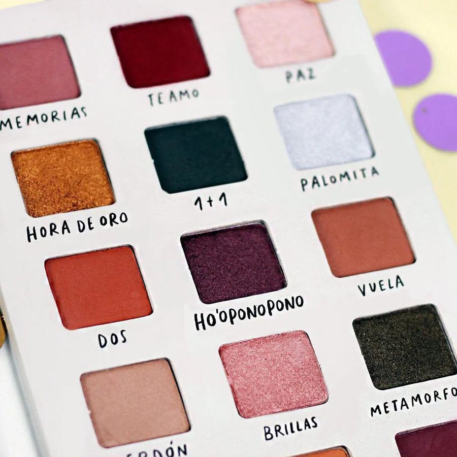 YUYA Set de sombras 18 colores - "METAMORFOSIS"